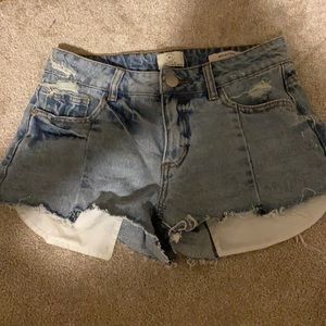 Distressed Light Wash Cotton On Shorts